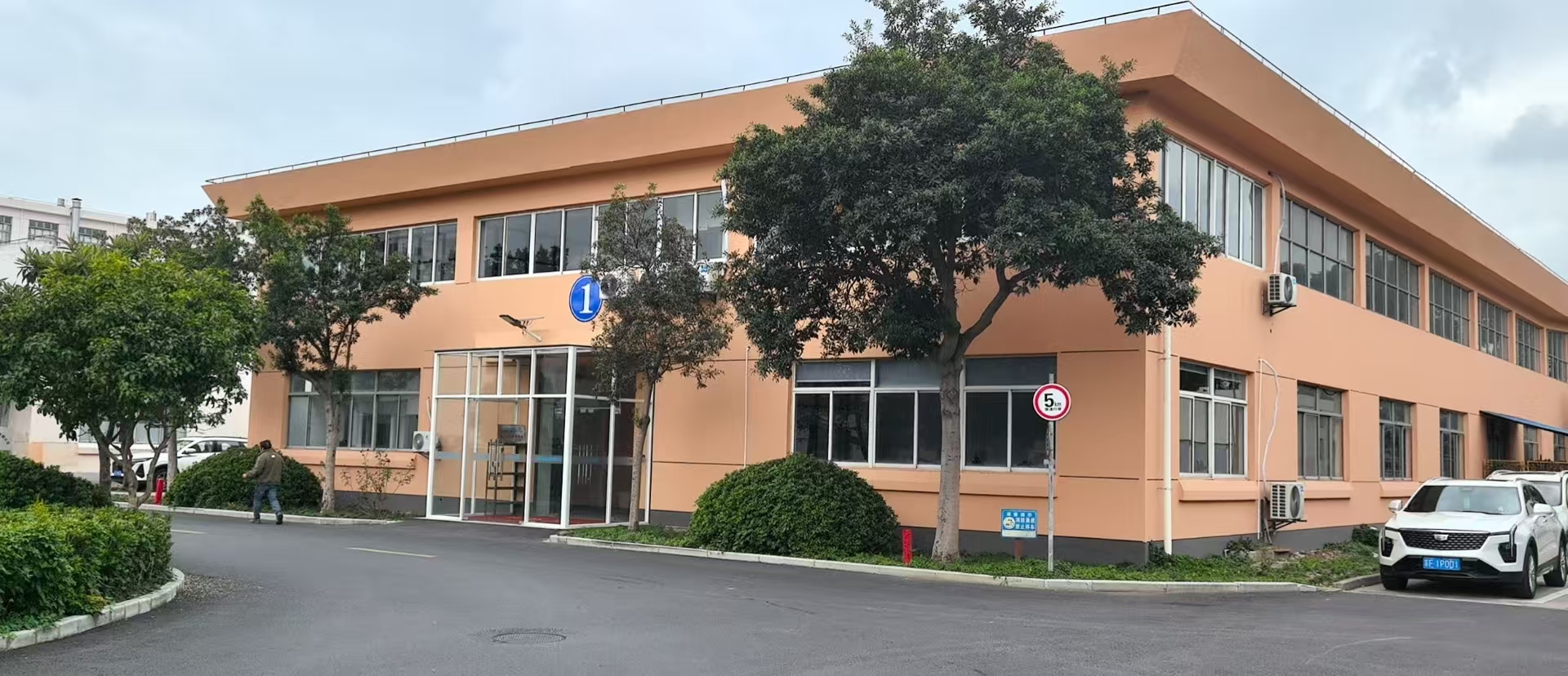 ABUIABACGAAgotbgyAYo9tGjsgIwgA84vAY